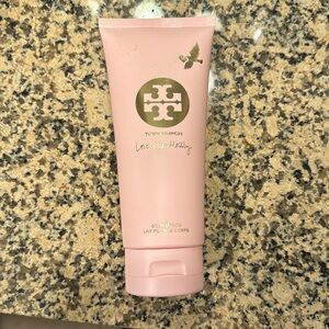 Love Relentlessly Lotion